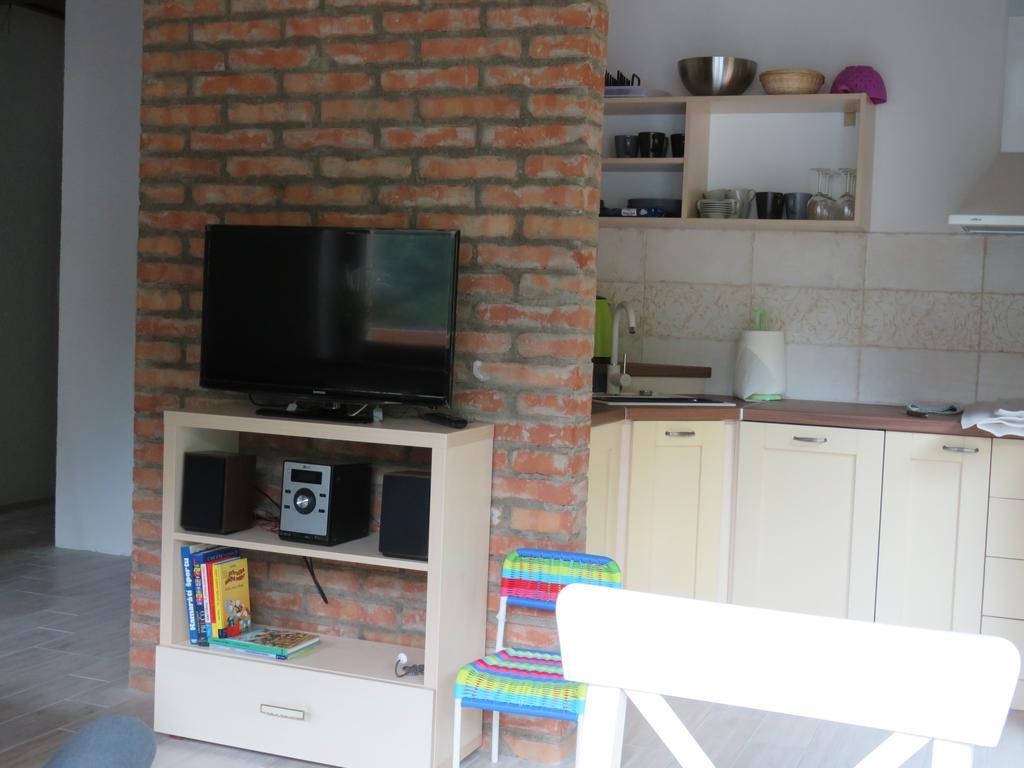 Apartman Chopok Juh Romantika 14 تالي المظهر الخارجي الصورة